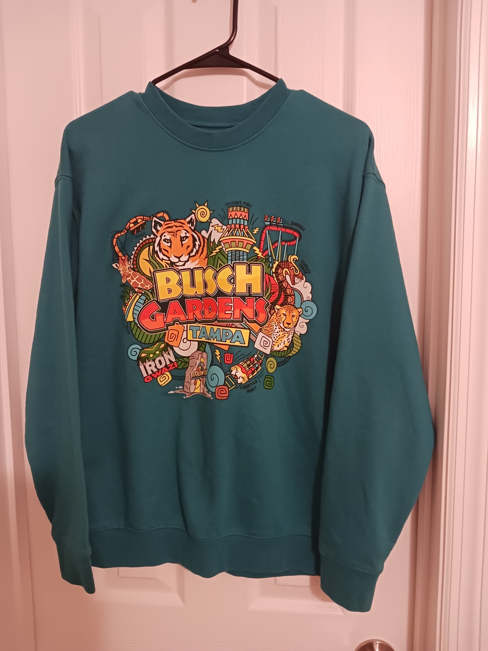 Busch Gardens Teal Green Pullover Crewneck Sweatshirt Medium